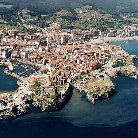 Precioso Estudio En Castro Urdiales Exterior photo